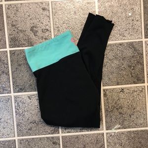 3/$40 TNA Capris Leggings